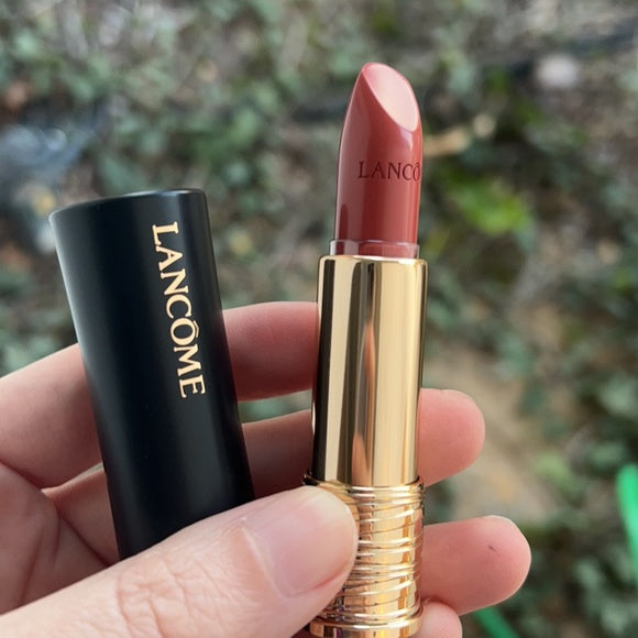 🖤 Colección Black Luxe — 12 Labiales Europeos de Alta Costura